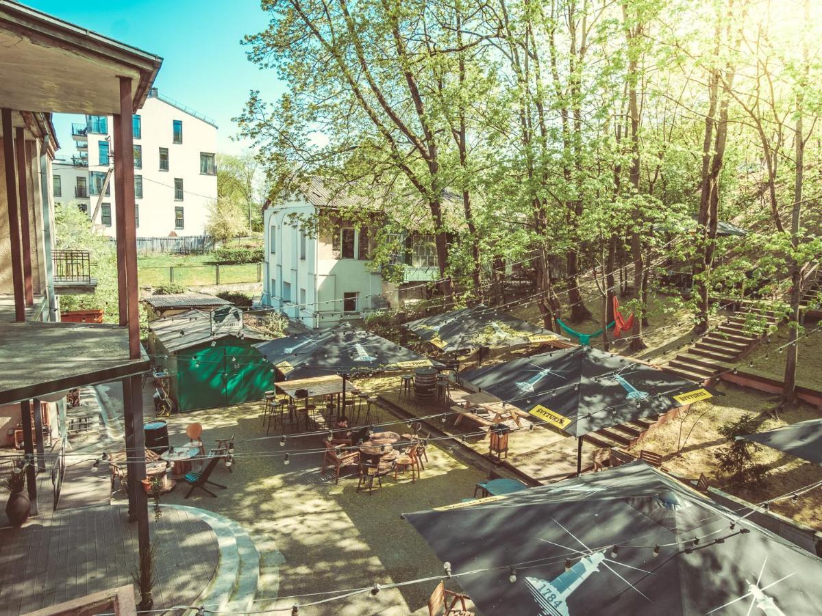 וילנה Downtown Forest Hostel & Camping מראה חיצוני תמונה