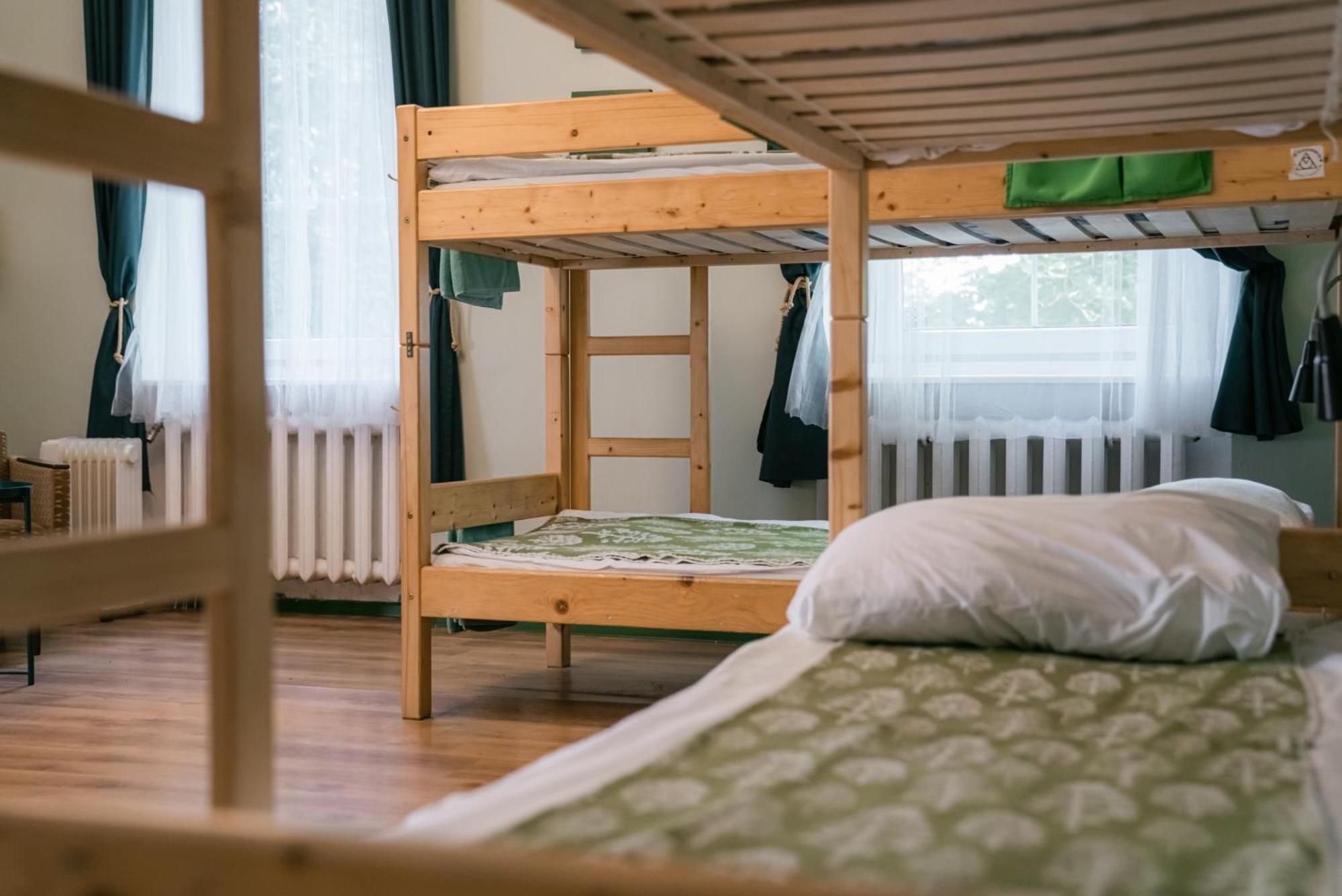 וילנה Downtown Forest Hostel & Camping מראה חיצוני תמונה