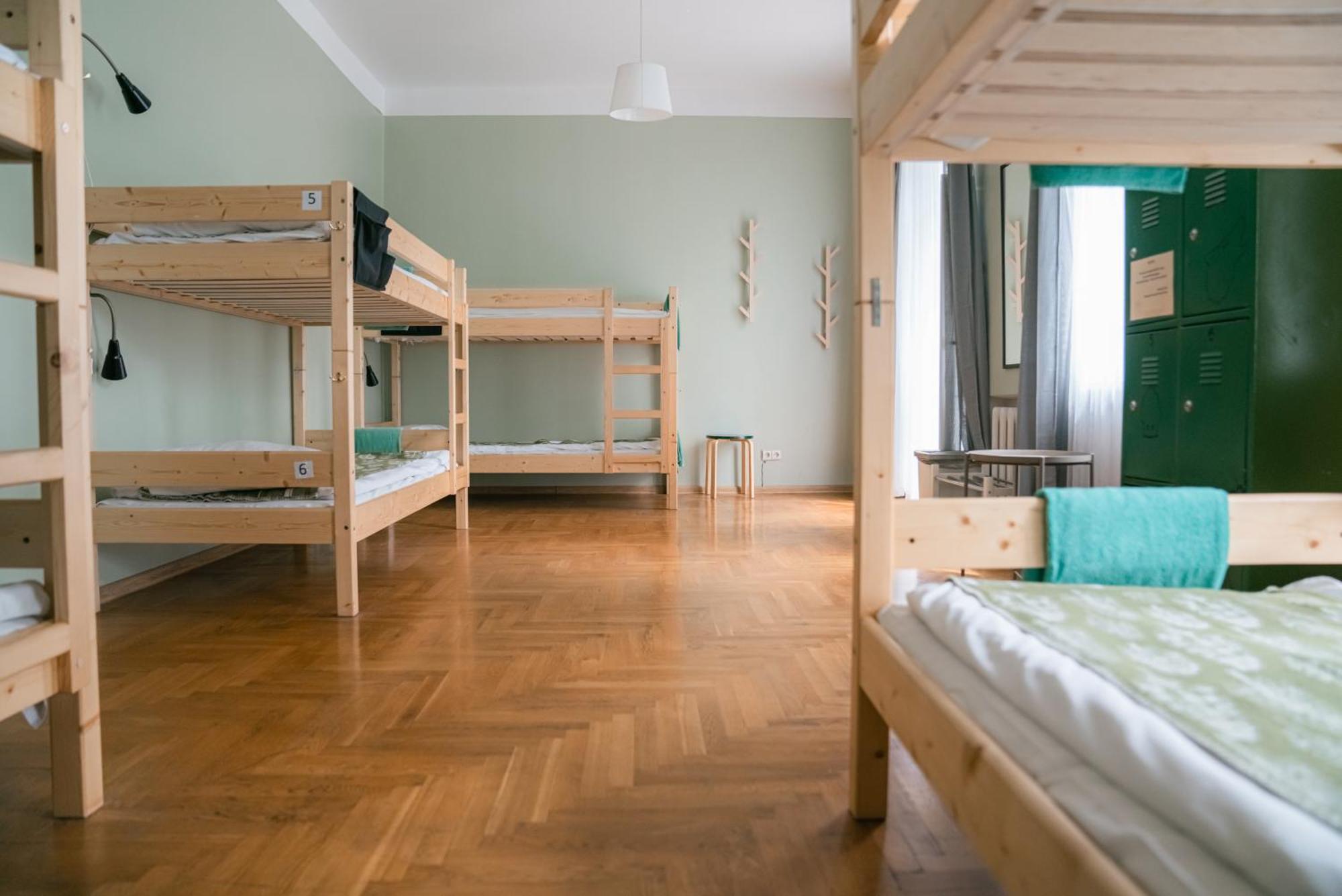 וילנה Downtown Forest Hostel & Camping מראה חיצוני תמונה