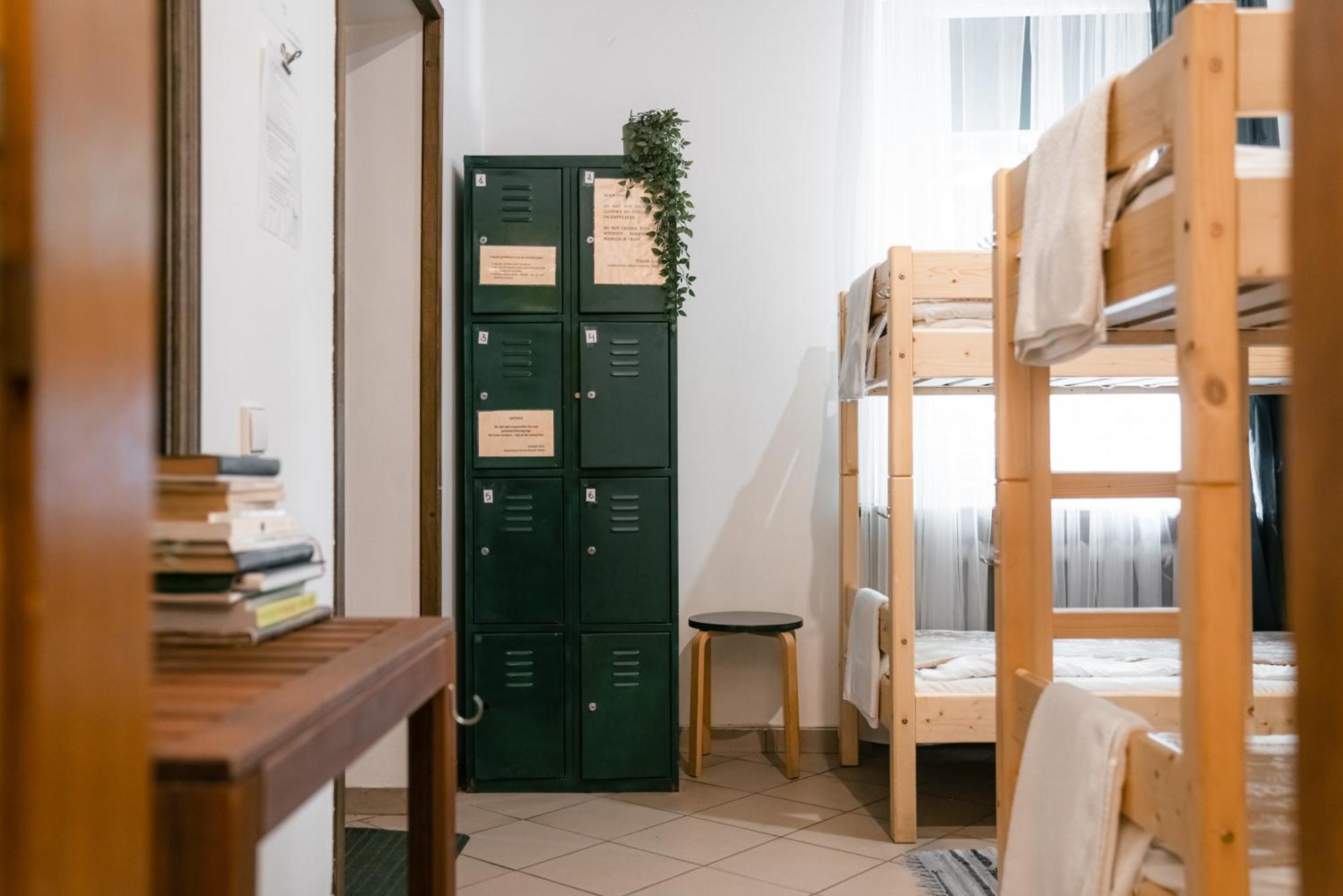 וילנה Downtown Forest Hostel & Camping מראה חיצוני תמונה