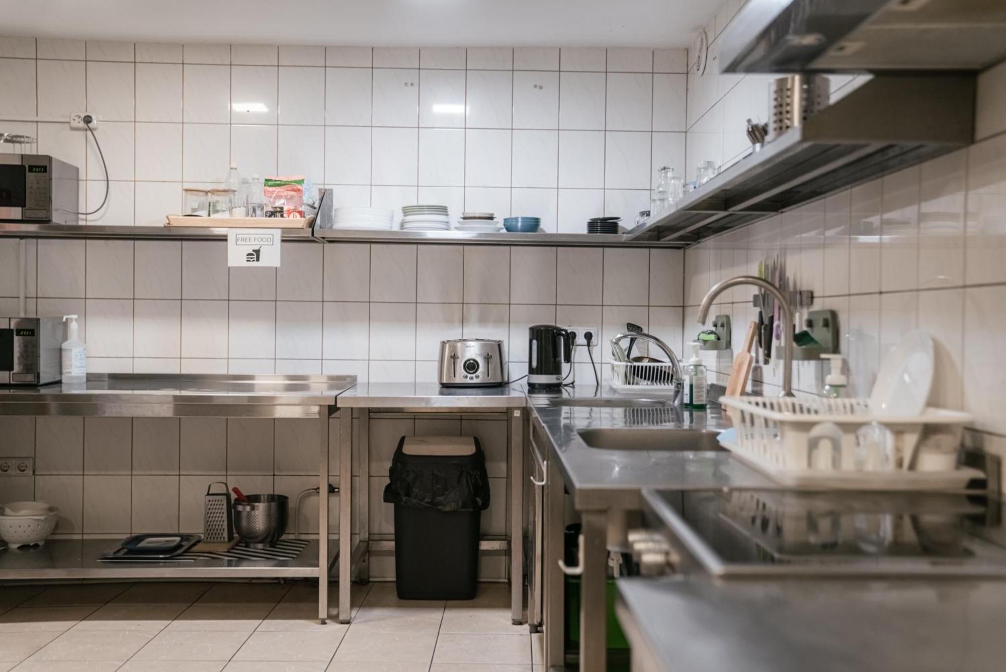 וילנה Downtown Forest Hostel & Camping מראה חיצוני תמונה