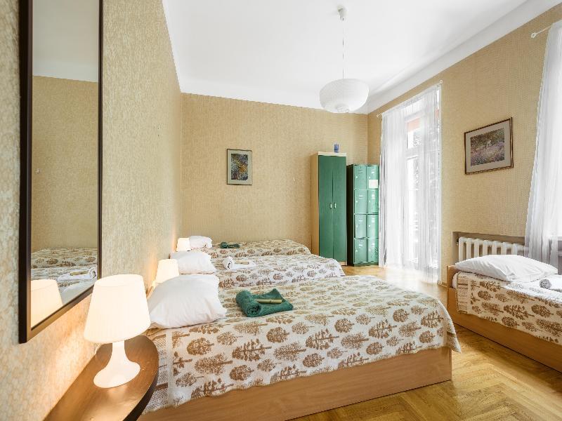 וילנה Downtown Forest Hostel & Camping מראה חיצוני תמונה